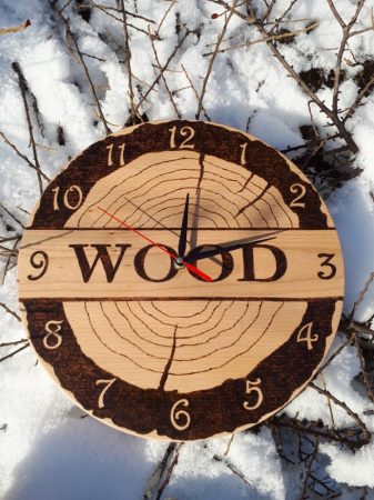 Wood grafikával készített fali óra - 36 cm átmérő